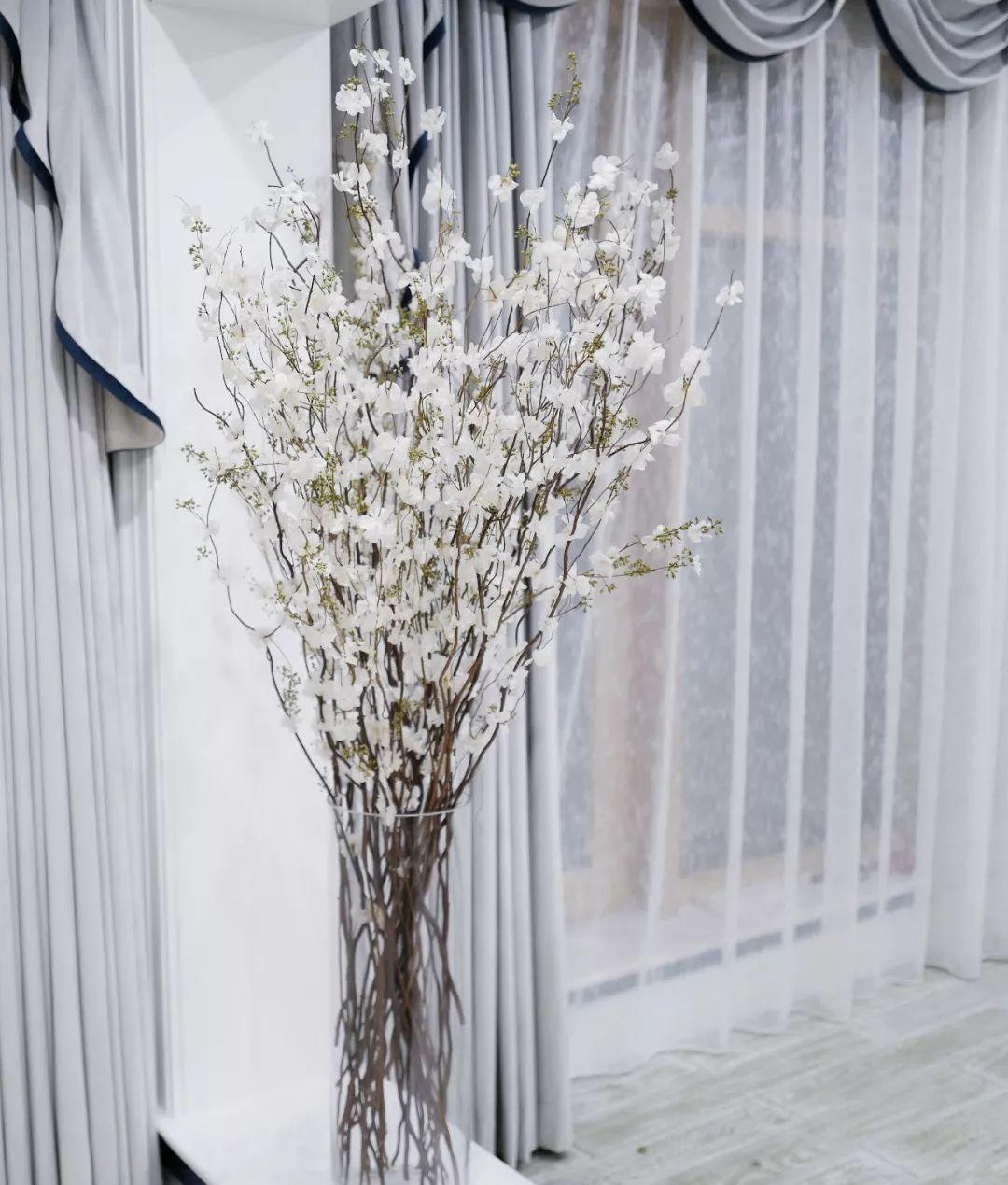 日前,花在flo-flos与著名文化艺术机构共和社合作的某别墅项目完美