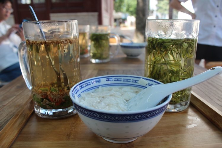 南浔并不难寻因为它有浙江省非遗文化南浔三道茶