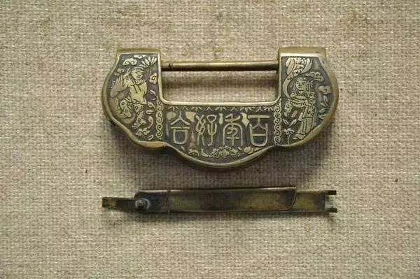 古锁,门上的一道绝美风景