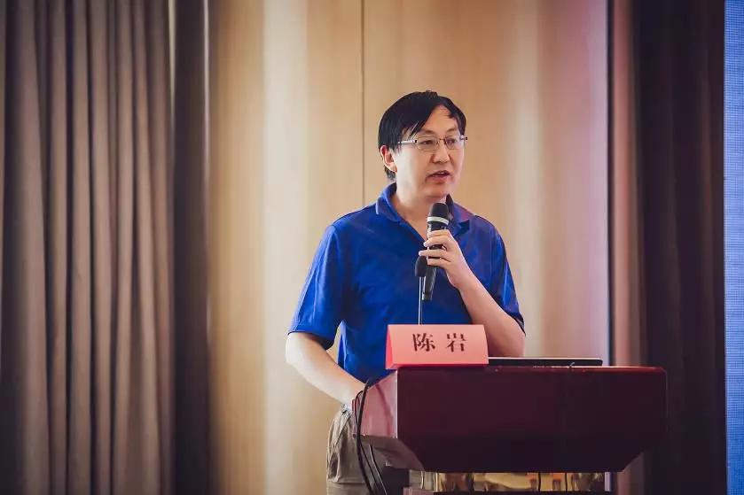 邱教授指出,生物可吸收支架是近些年来热点话题.