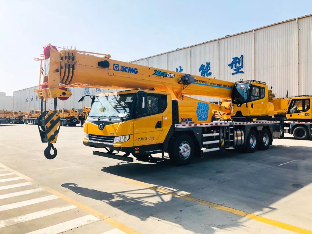 行业首家!徐工"京六"起重机获准上牌守护首都蓝天!_搜狐汽车_搜狐网