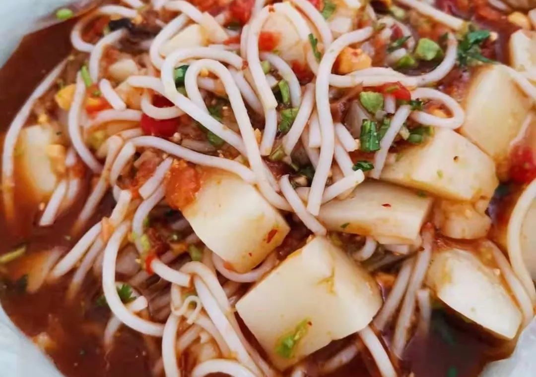 老普奶家的舂凉粉