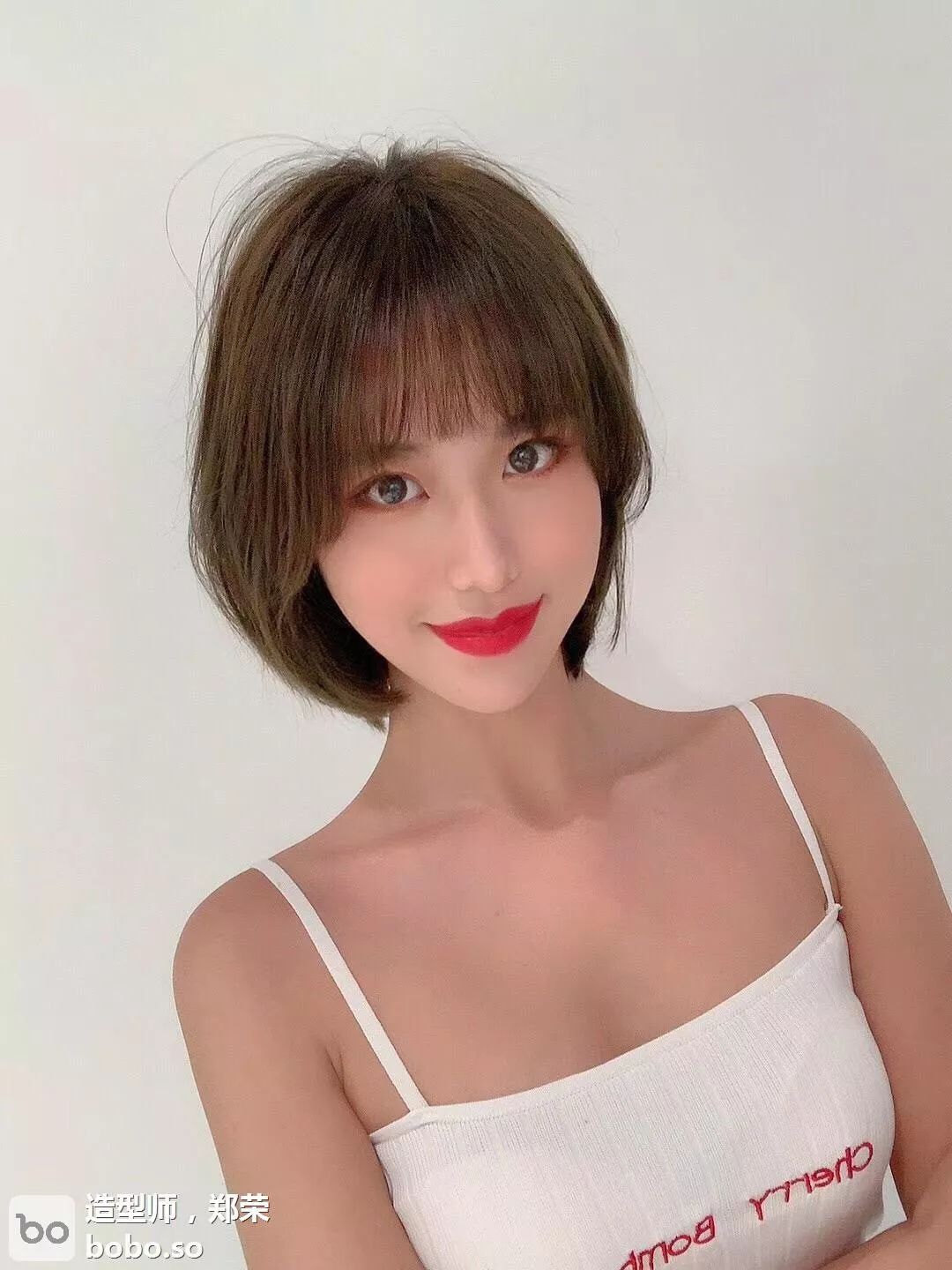 中性发质是上天的宠儿,各种发型你都可以尝试,不过也不能太作哦,染发