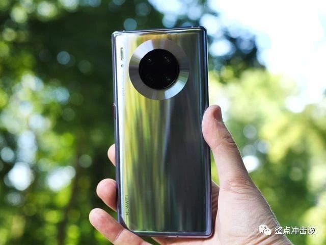 原创华为mate30pro 5g预售遇冷?比iphone11贵两千四,你还会买吗?