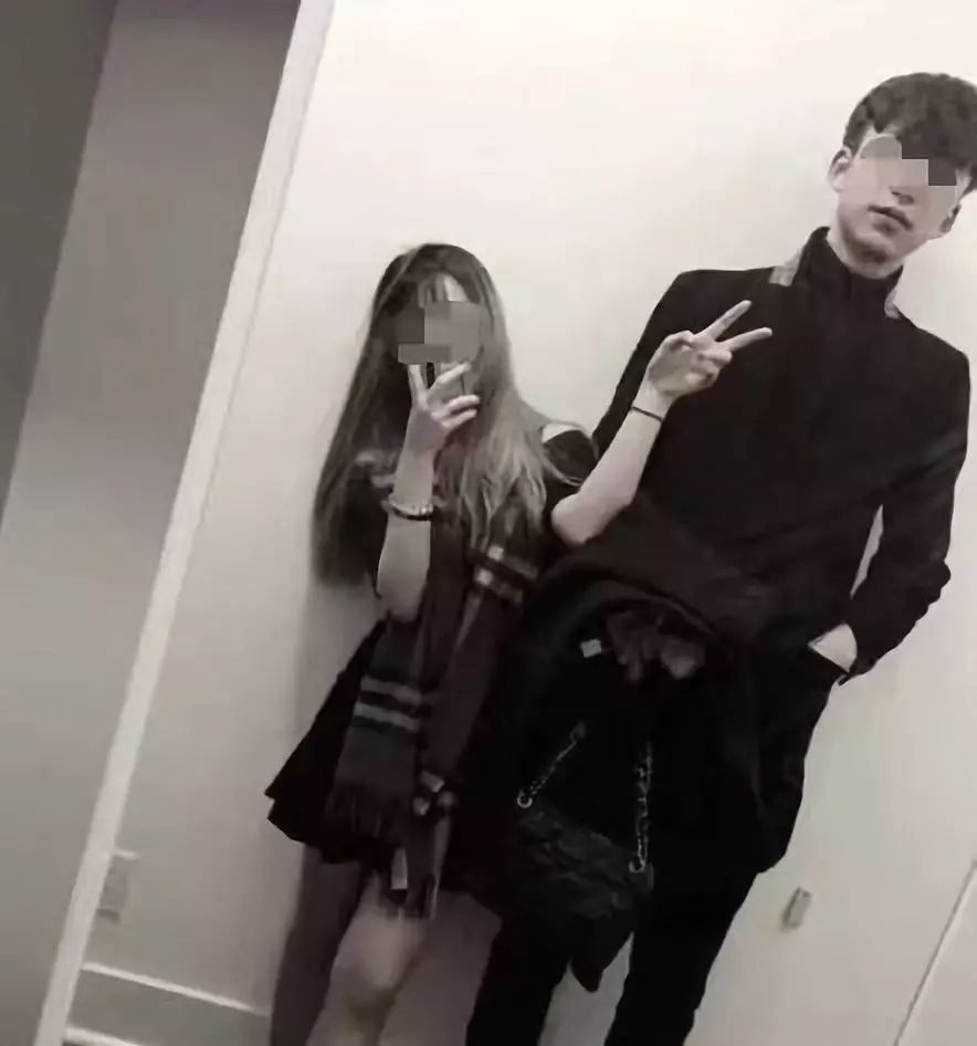 室友见范骑王浩志身打头eric当时还在地下室,听到楼上传来嘈杂声,于是