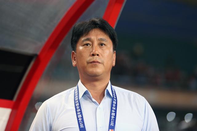 朴泰夏面对缅甸丢球因注意力不集中踢日本全力争胜