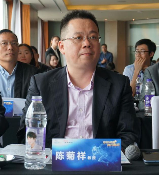 感谢杭春华教授,魏启春教授,舒凯教授,陈菊祥教授,汪洋教授,祝向东