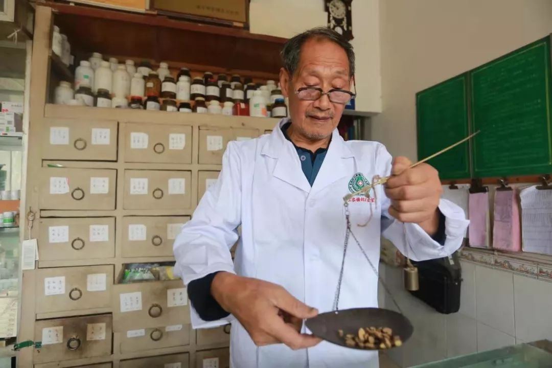 四川遂宁传统国粹薪火相传让中医发光发热