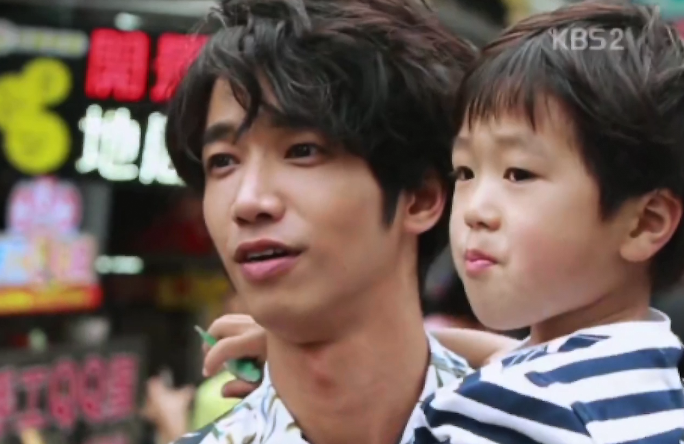 韩网热议的中国"宝藏男孩",中国热度不大,但韩网友很喜欢他们_刘以豪