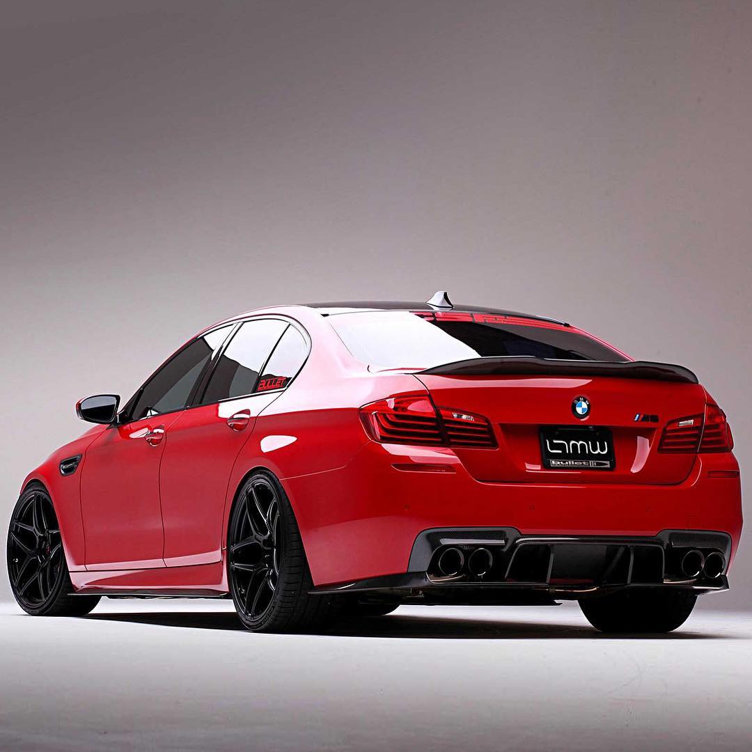 可实现性能和实用性之间完美平衡的宝马M5 F