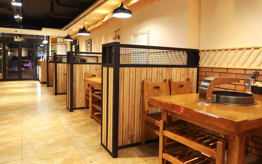 草木屋烧烤绝佳美味经得起烤验