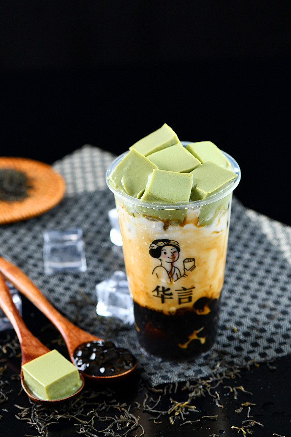 华言首创豆腐鲜奶茶,2019全国火爆畅销中