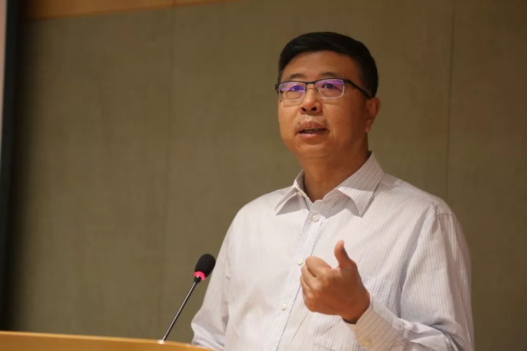 深圳市装饰行业协会高刚会长作总结讲话