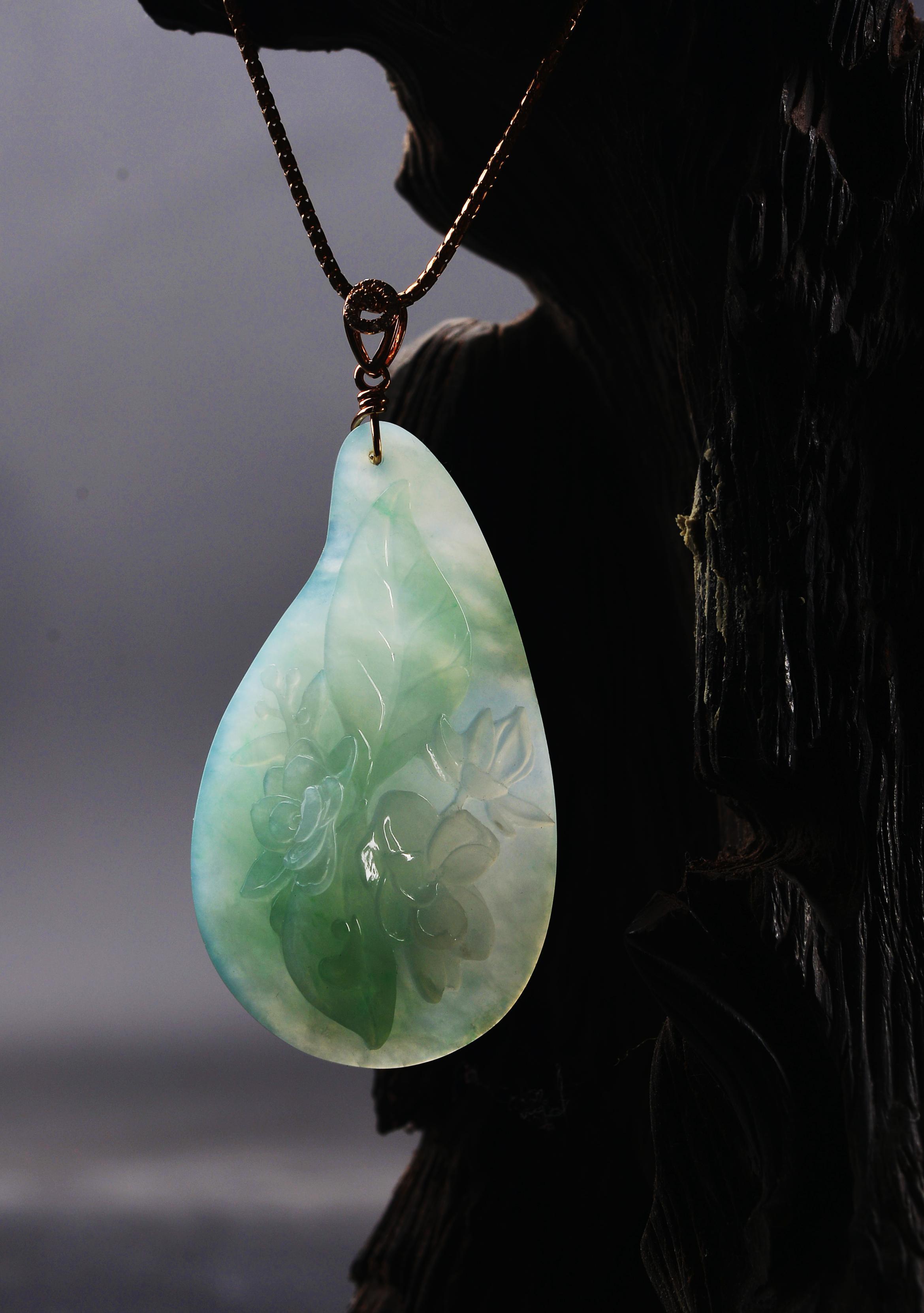 玉雕师杨大卫:翡翠邂逅光影