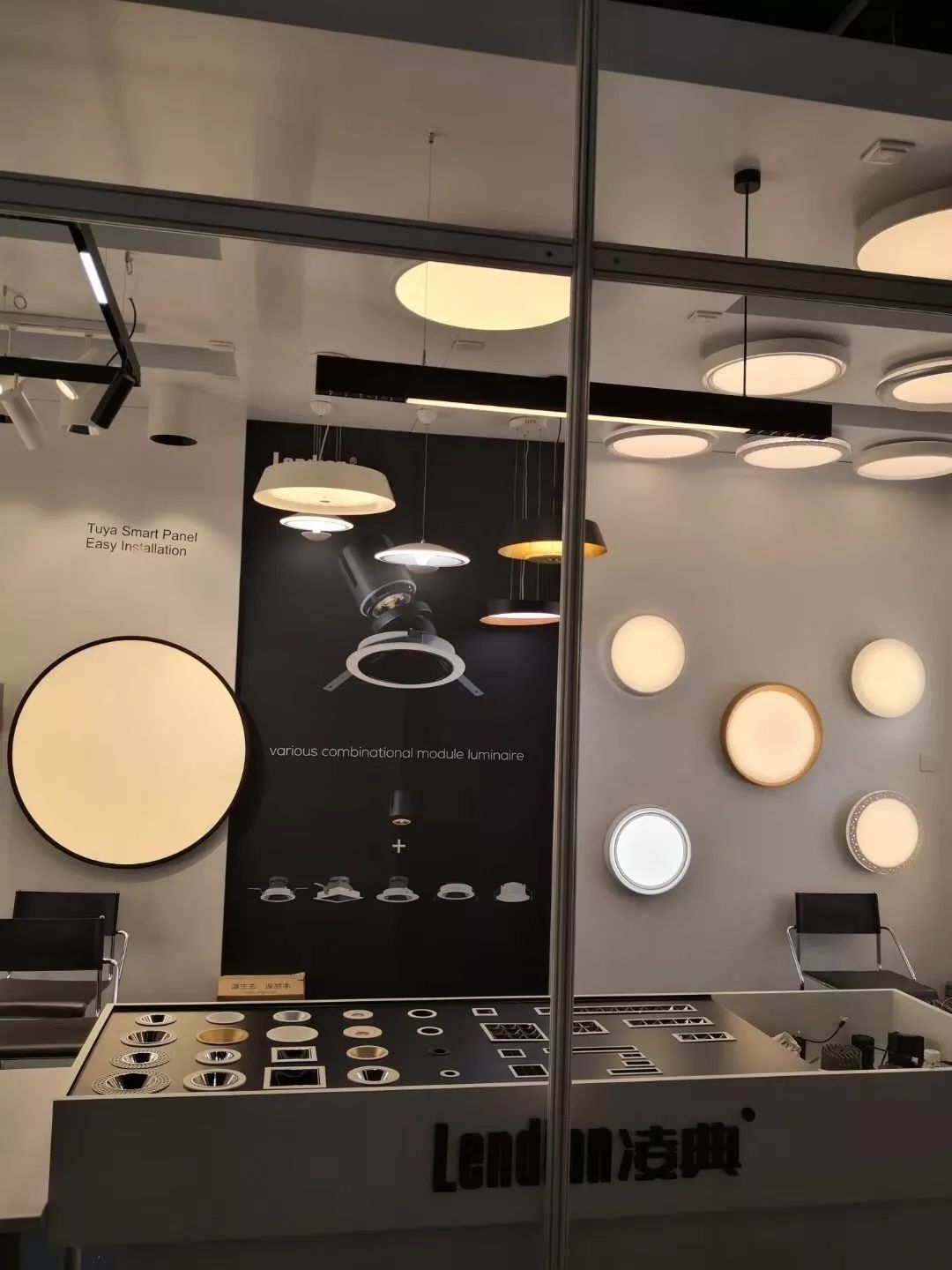 "四大亮点"看2019香港秋季灯饰展_照明