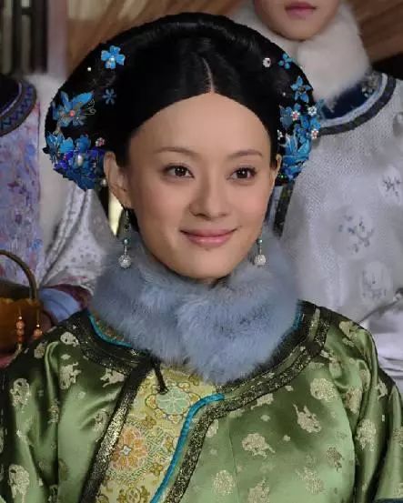 华妃娘娘点翠凤冠极尽奢华,《甄嬛传》还有谁戴过点翠头饰?