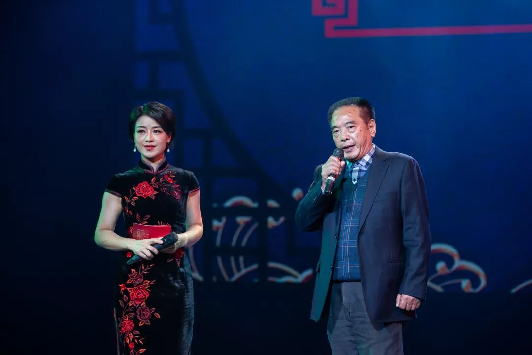 姚剧国家级非遗代表性传承人沈守良专访▲新昌调腔国家级非遗代表性