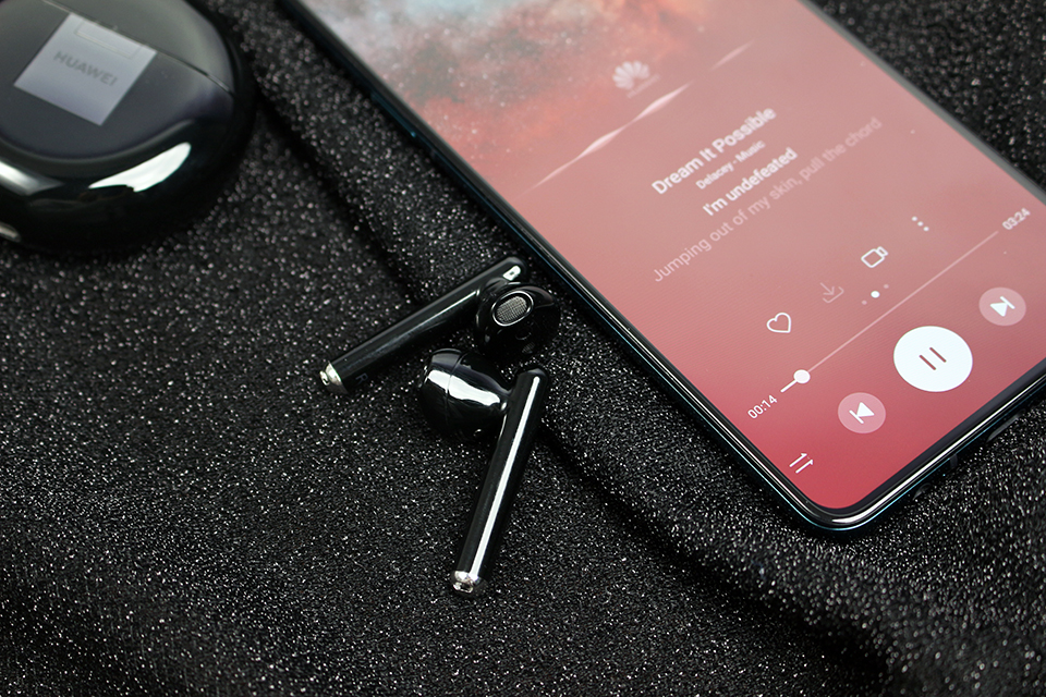 麒麟a1芯片加持还有主动降噪 华为freebuds 3无线耳机图赏