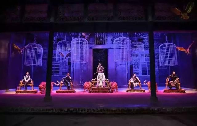 探秘幻境打卡看剧解锁成都下一个年轻人必刷的网红地