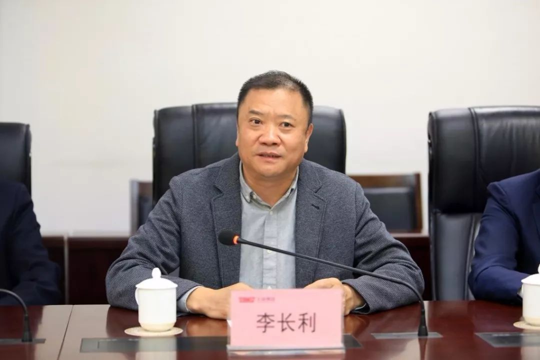 携手助力首都新发展首开与北投签署战略合作协议