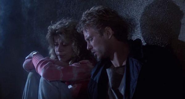 (救世主)并保护好他,作为对拯救人类命运的承诺和对亡夫情感唯一的寄