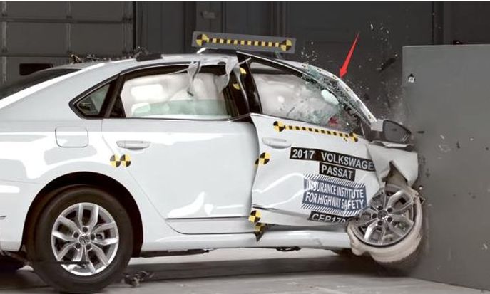 a柱90度弯折帕萨特缺陷中期改款无法解决