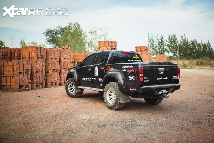 极地探险家下中国仅三台北极卡车改装案例实拍