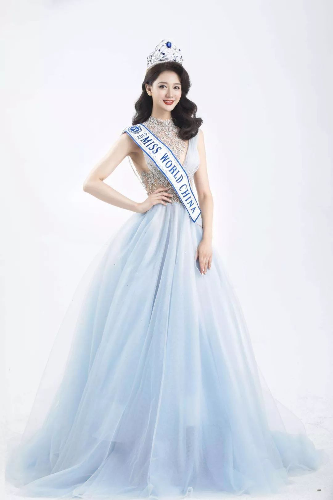 史上最年轻16岁日本世界小姐冠军堪称真人版sd娃娃到底有多美