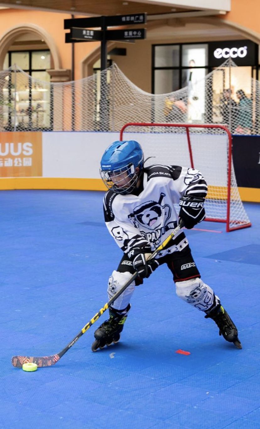 点赞/thumbs up | 此刻,尖叫声,欢呼声弥漫了整个体艺馆! —— g402班