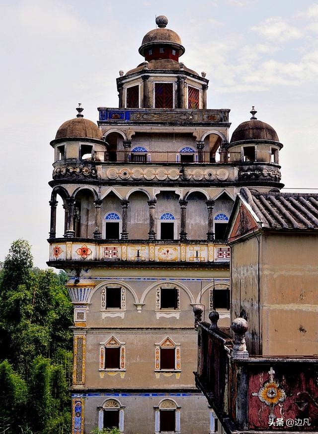 广东行锦江里碉楼群
