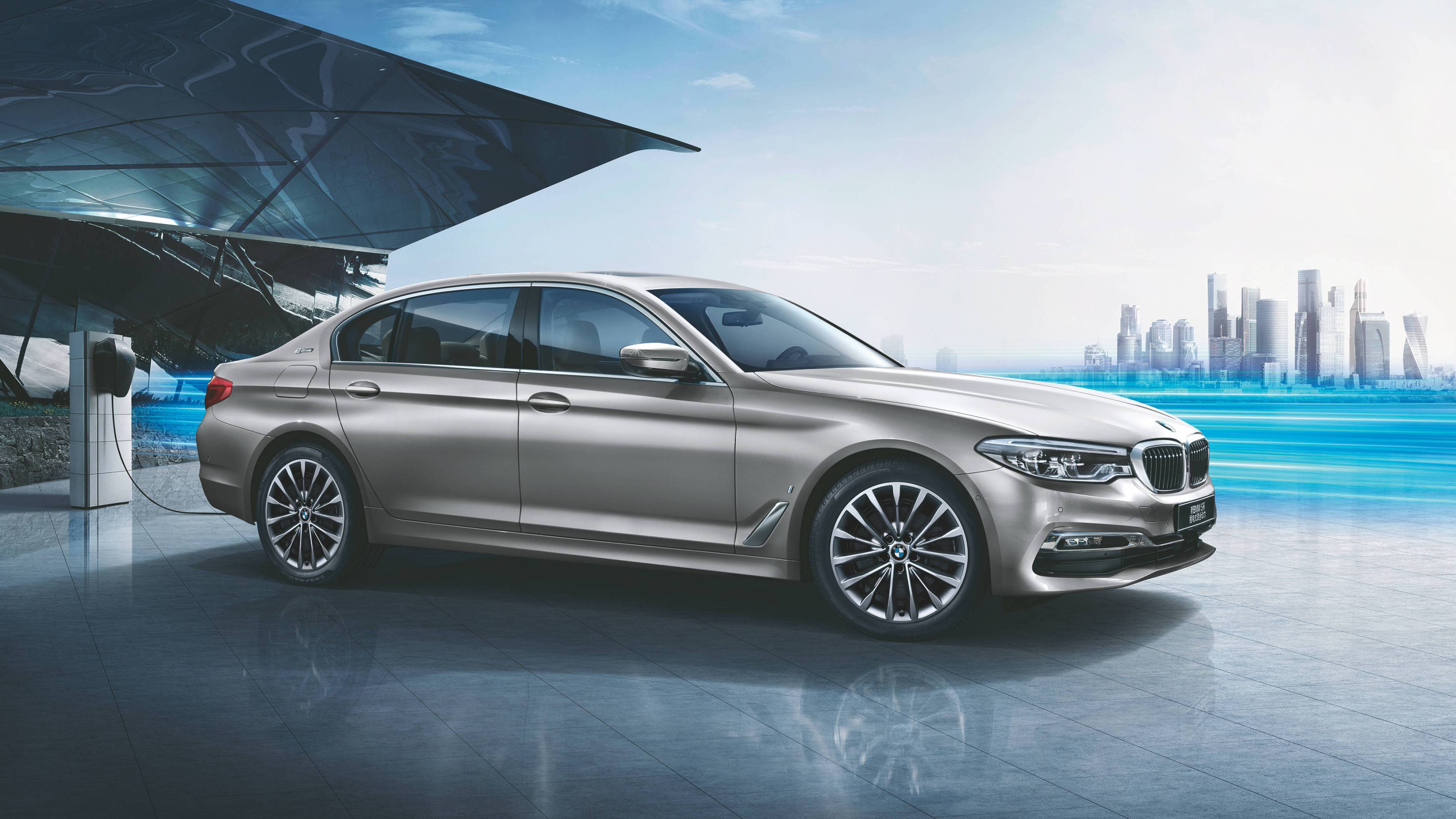 δbmw5ϵ³