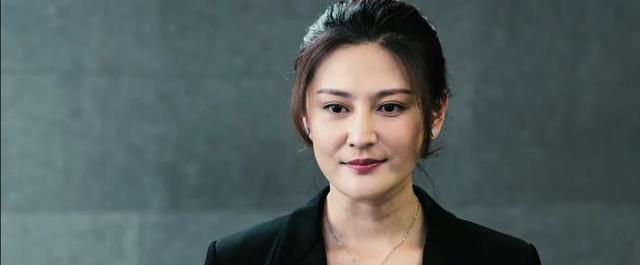 《最强狂兵》又烂又好看，兵王苏锐拳拳到肉，女性角色有点敷衍