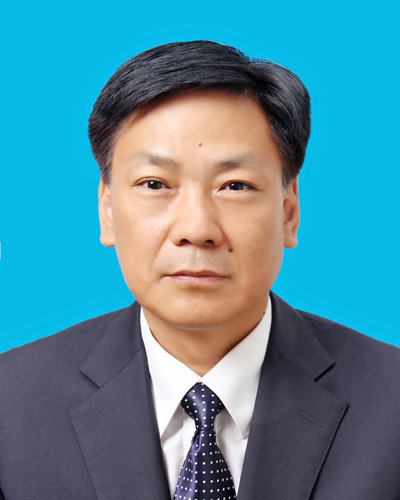 冯玉宝同志简历