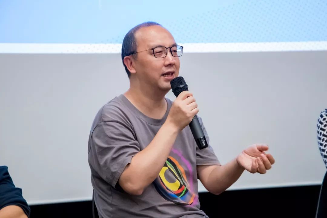 btr胡桑陈以侃索马里你迟早会遭遇巴黎评论