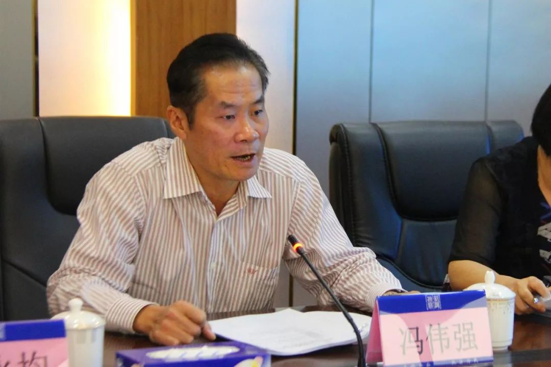 会上,冯伟强副检察长首先通报了现阶段新兴县,稔村镇以及我院对大沙河