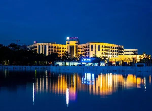 银都酒店新疆尊茂鸿福酒店阿克苏辰茂鸿福酒店新疆辰茂伊力特酒店杭州