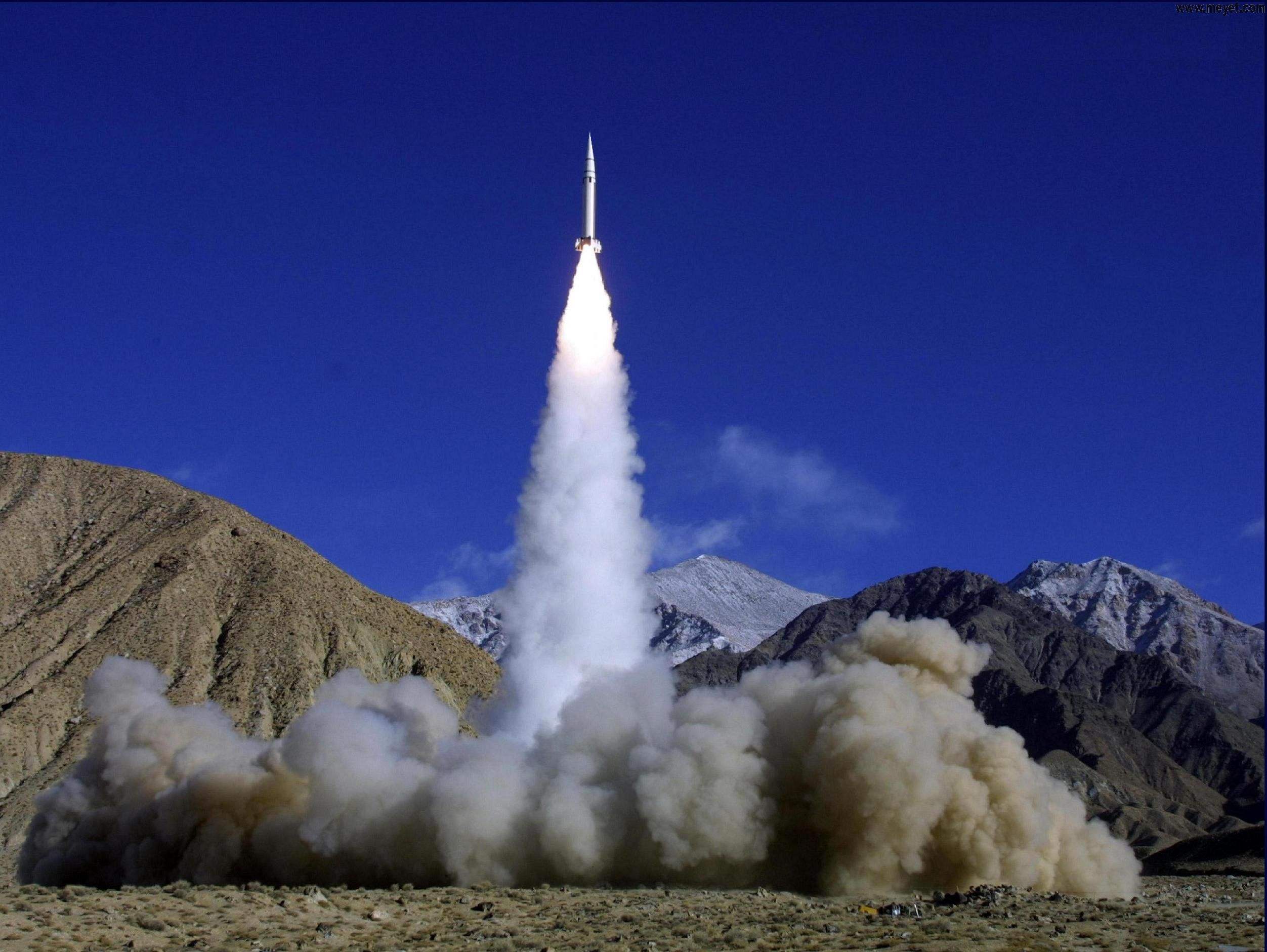 原创洲际导弹最大射程1.8万公里,地球周长4万公里,如何打遍全球