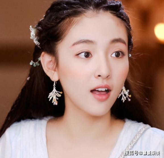 吴倩,1992年9月26日出生于湖北武汉,作为一名演员,无论角色大小,她都