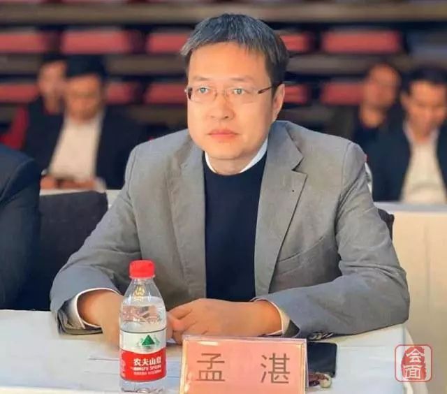 快围观郑州电台首席主持人十佳主持人定评激烈角逐