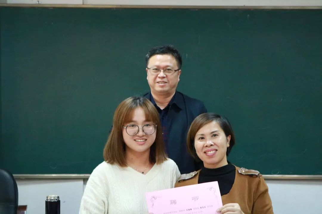 宾王小学教育集团师徒结对薪火相传