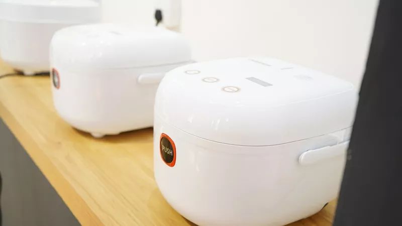 展位号:1号馆t17 产品: 破壁机,豆浆机,绞肉机中山市小霸王卫厨电器