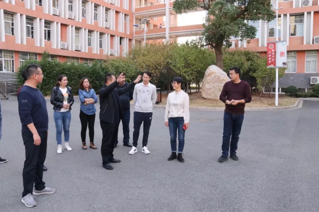 千校手拉手,赣疆一家亲——新疆克州一中考察团莅临我校参观交流