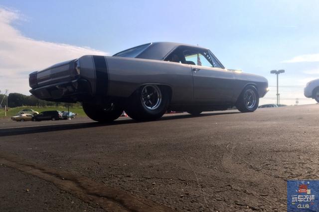 这辆1967年道奇dart就是一辆极其纯粹的经典肌肉车!_搜狐汽车_搜狐网