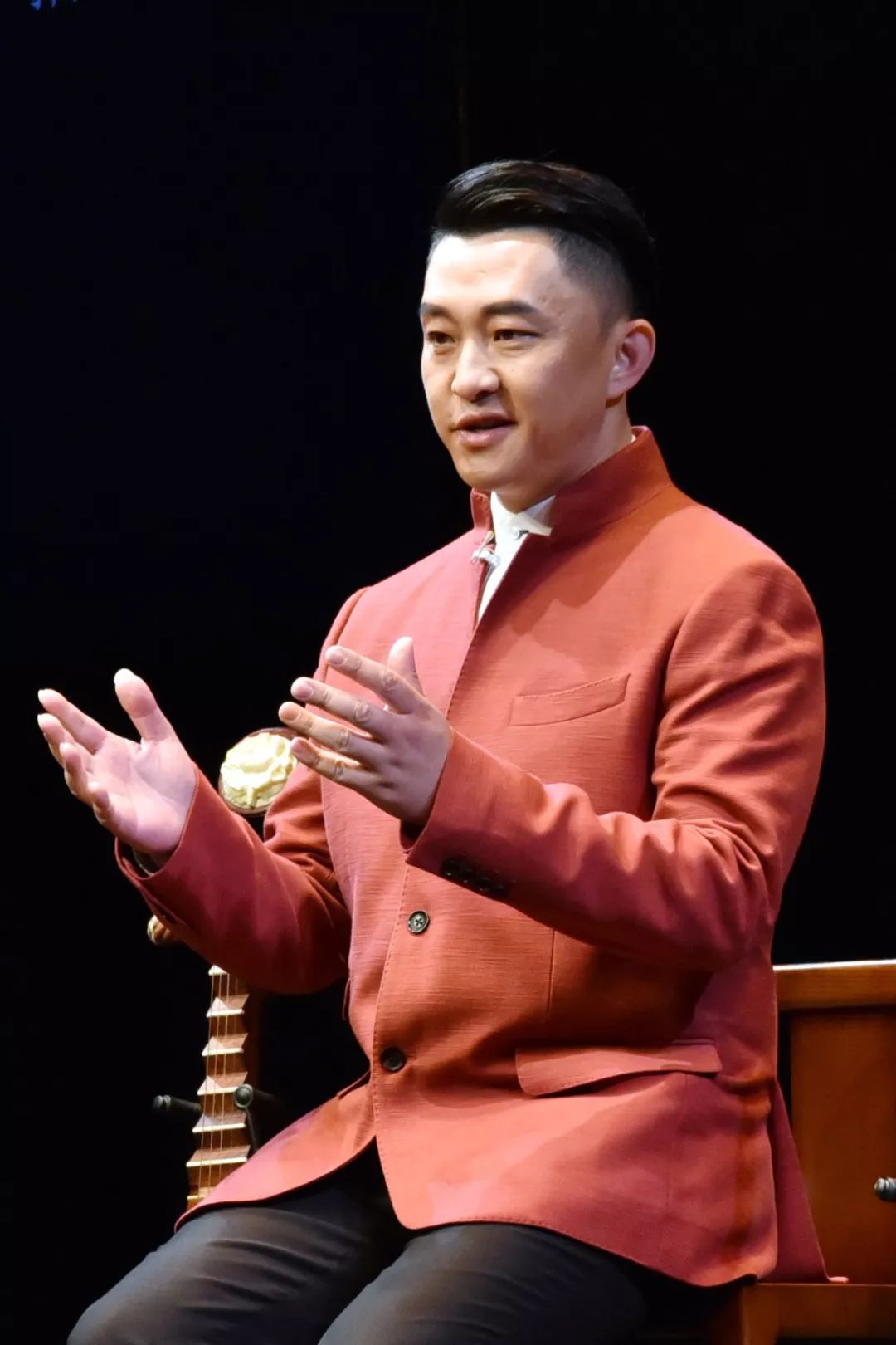 陆锦花黄海华吴静慧陶莺芸解燕演 出 信 息原著,文学顾问:金宇澄艺术