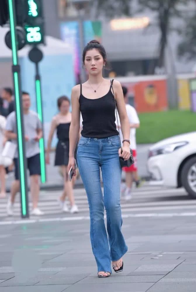夸梅布朗称詹姆斯向NBA宣战了