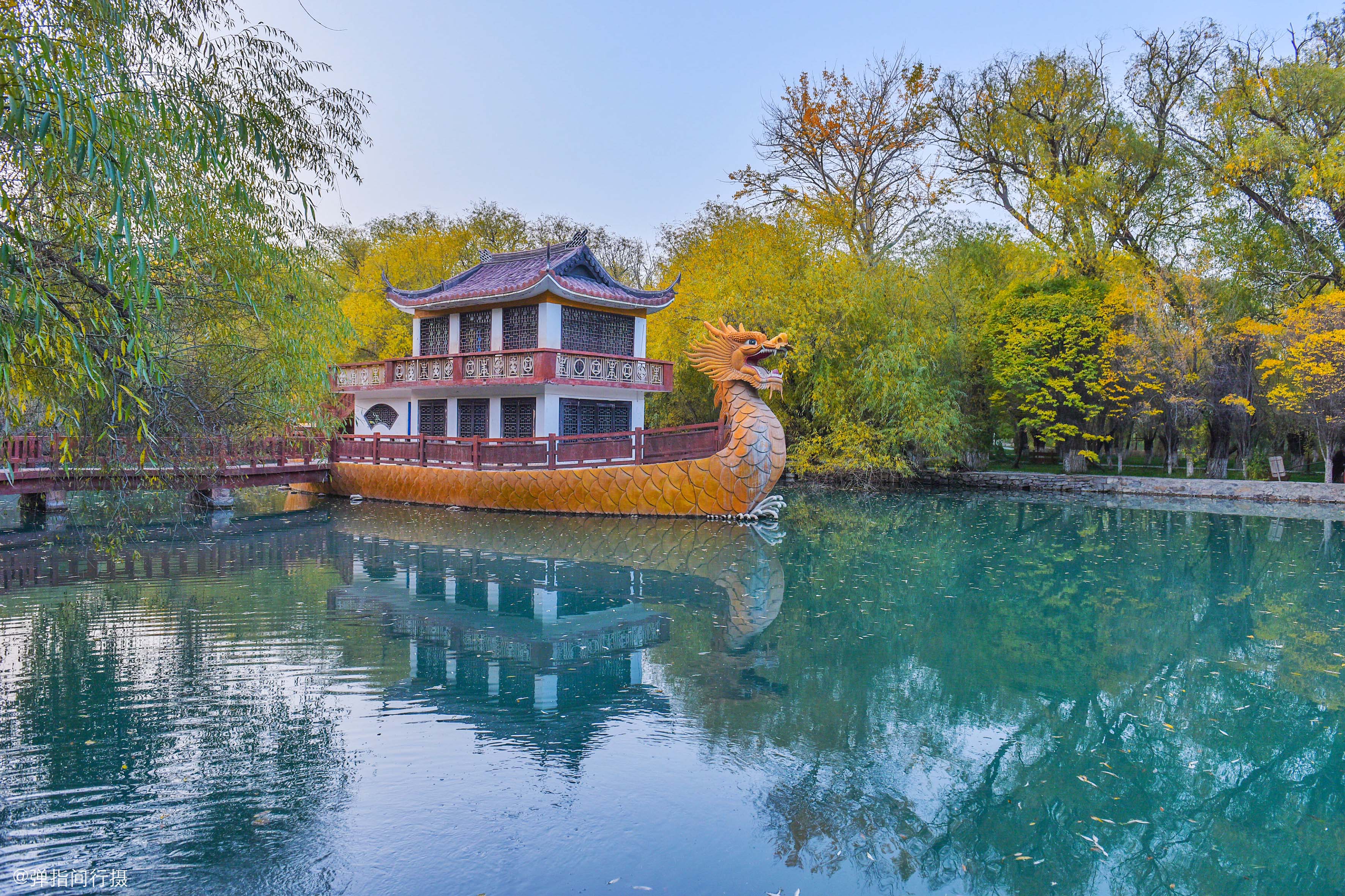 乌什县九眼泉风景图片