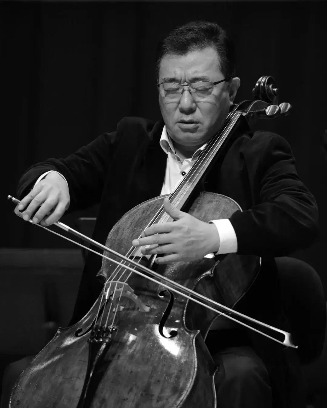 我院大提琴教授俞明青经典艺术讲坛预告