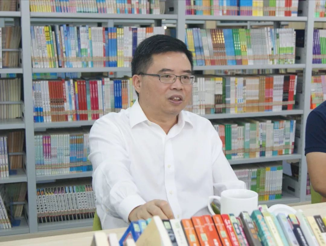 领导调研鲤城区委常委政法委书记陈燕飞莅临泉州市第二中心小学调研