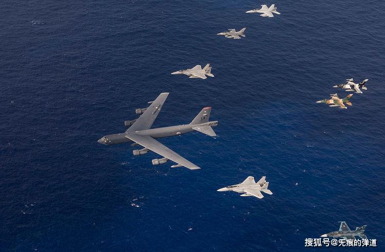 为什么战斗机一定要“编队”飞行，我们看到的至少都是两架一起_双机