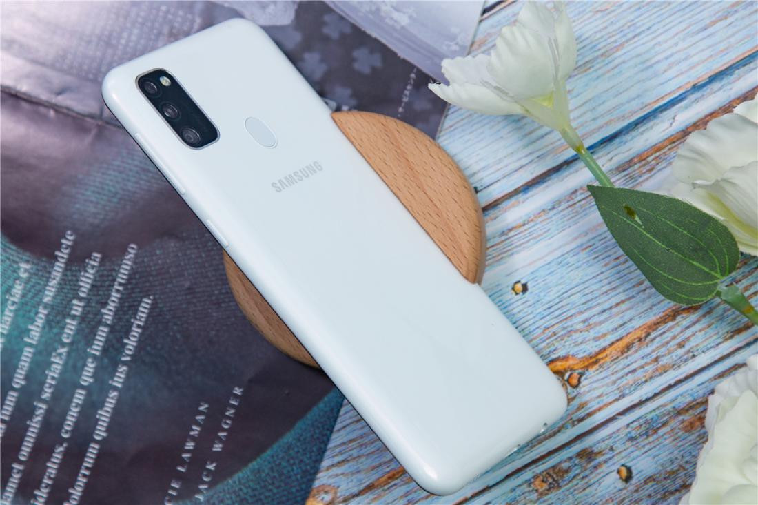 三星m30s上手评测:快充长续航直击痛点!配置很能打_galaxy